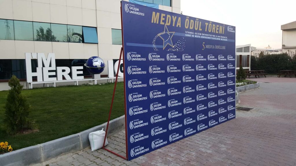 backdrop sahne arkası